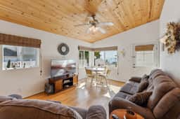 Magical 5-star Oceanview | The Chosen Collection