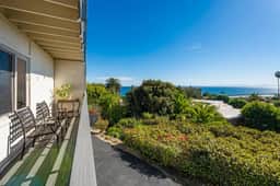 2BD Coastal Apartment | Ocean Views | Wellness - Image 3