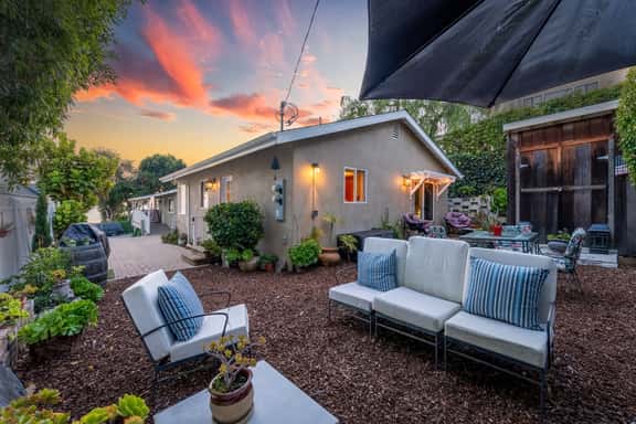 Renovated Ocean-View Cottage | Private Backyard - Image 1