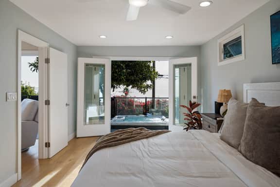 Summerland SeaSpa Retreat | The Chosen Collection