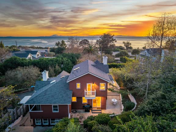 The Lookout at Summerland | The Chosen Collection