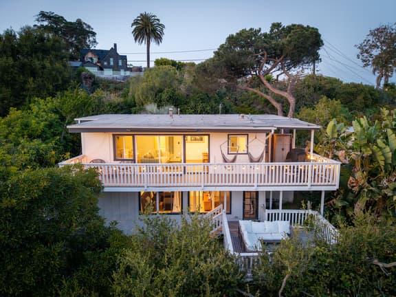Lillie's Oceanview Retreat | Chosen Beach Collection