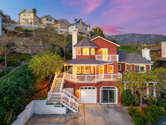 The Lookout at Summerland | The Chosen Collection
