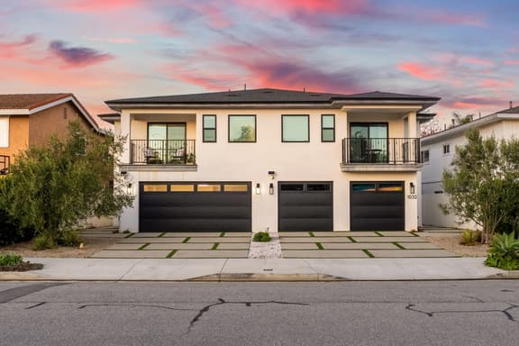 The Luxe Shores House | The Chosen Collection